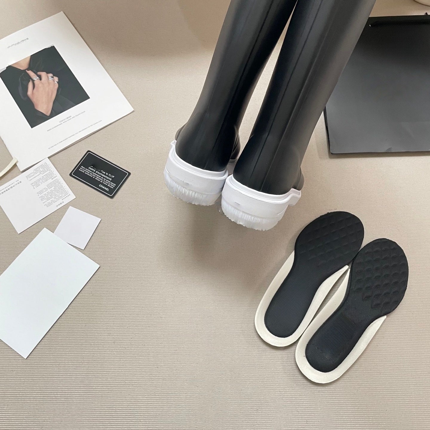 T588-820 Bestselling knee-high boots