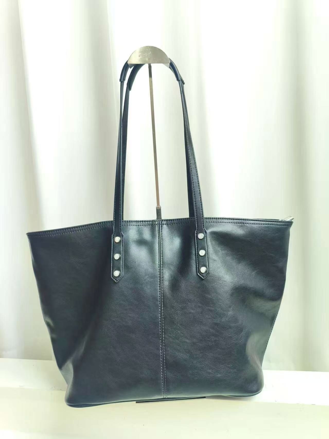 T588-736 Cowhide backpack, large bag, shopping bag