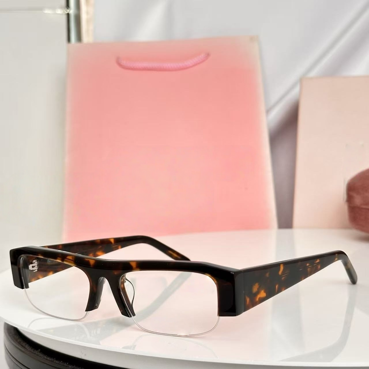 T588-1194 Light blocking, personalized, and versatile half frame glasses