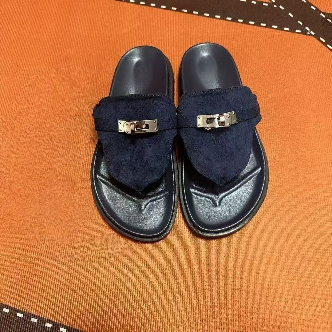 T588-1249 Clip on slippers, retro casual sandals for wearing outside