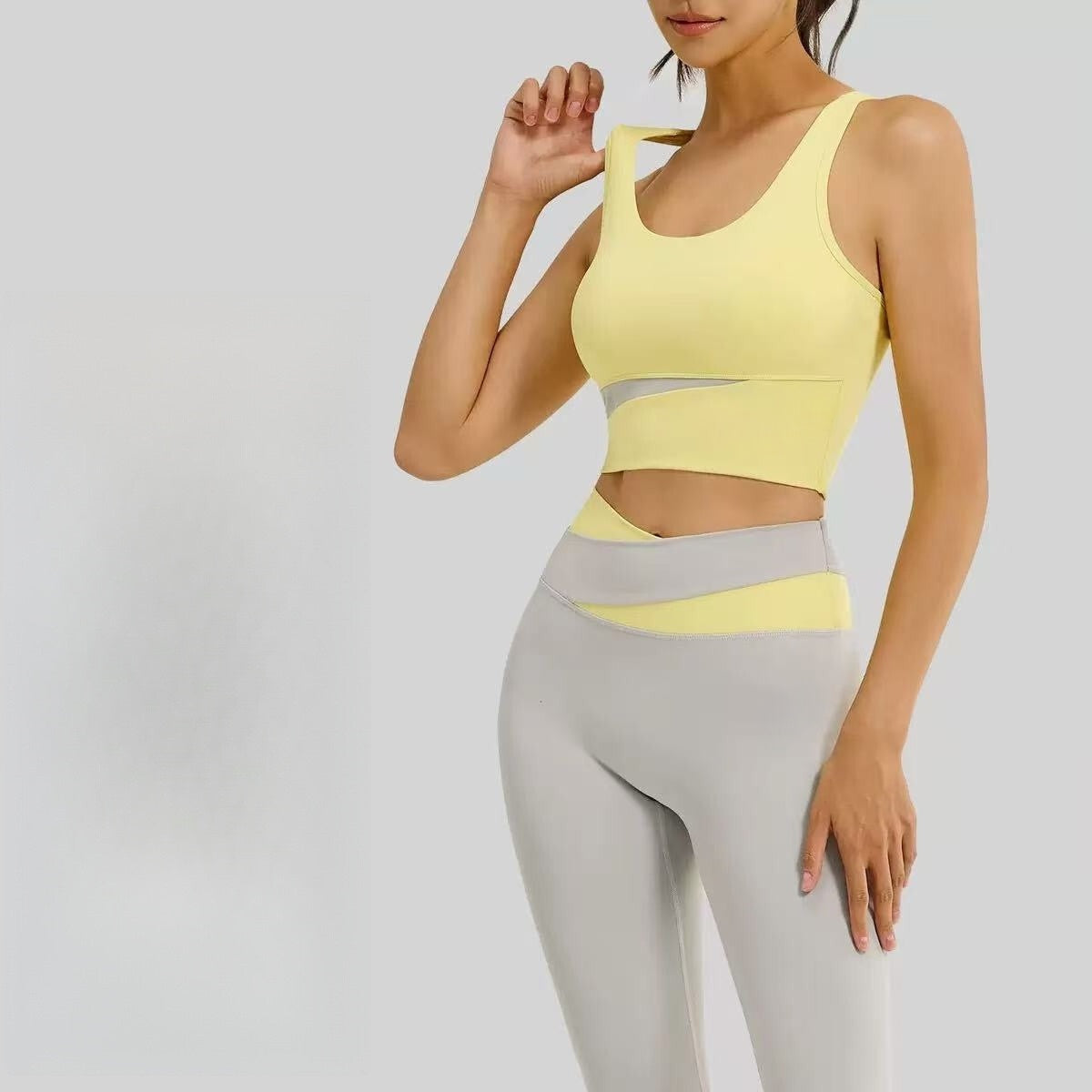 T588-1036  Sports suit with color blocking, high waist and slimming effect