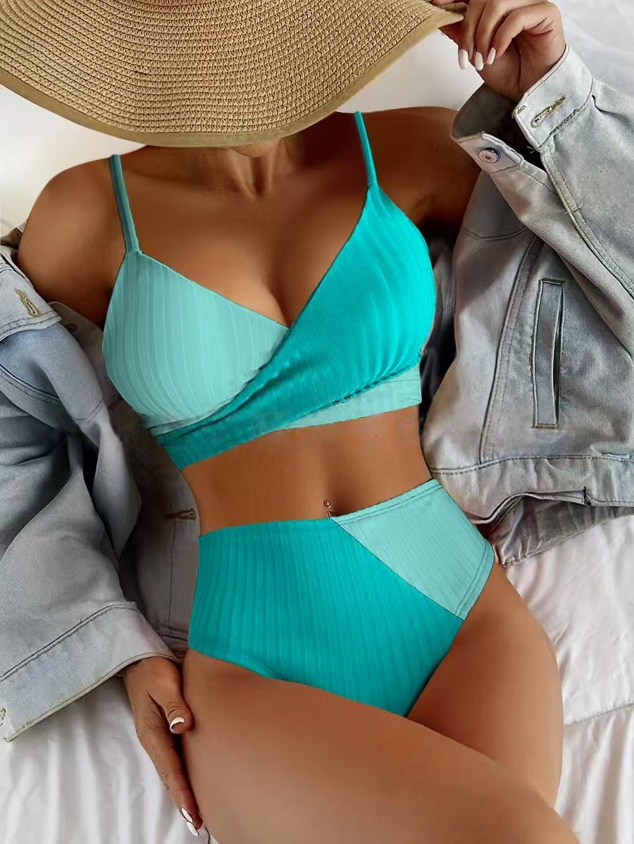 T588-1236 Double color cross thin shoulder strap split swimsuit