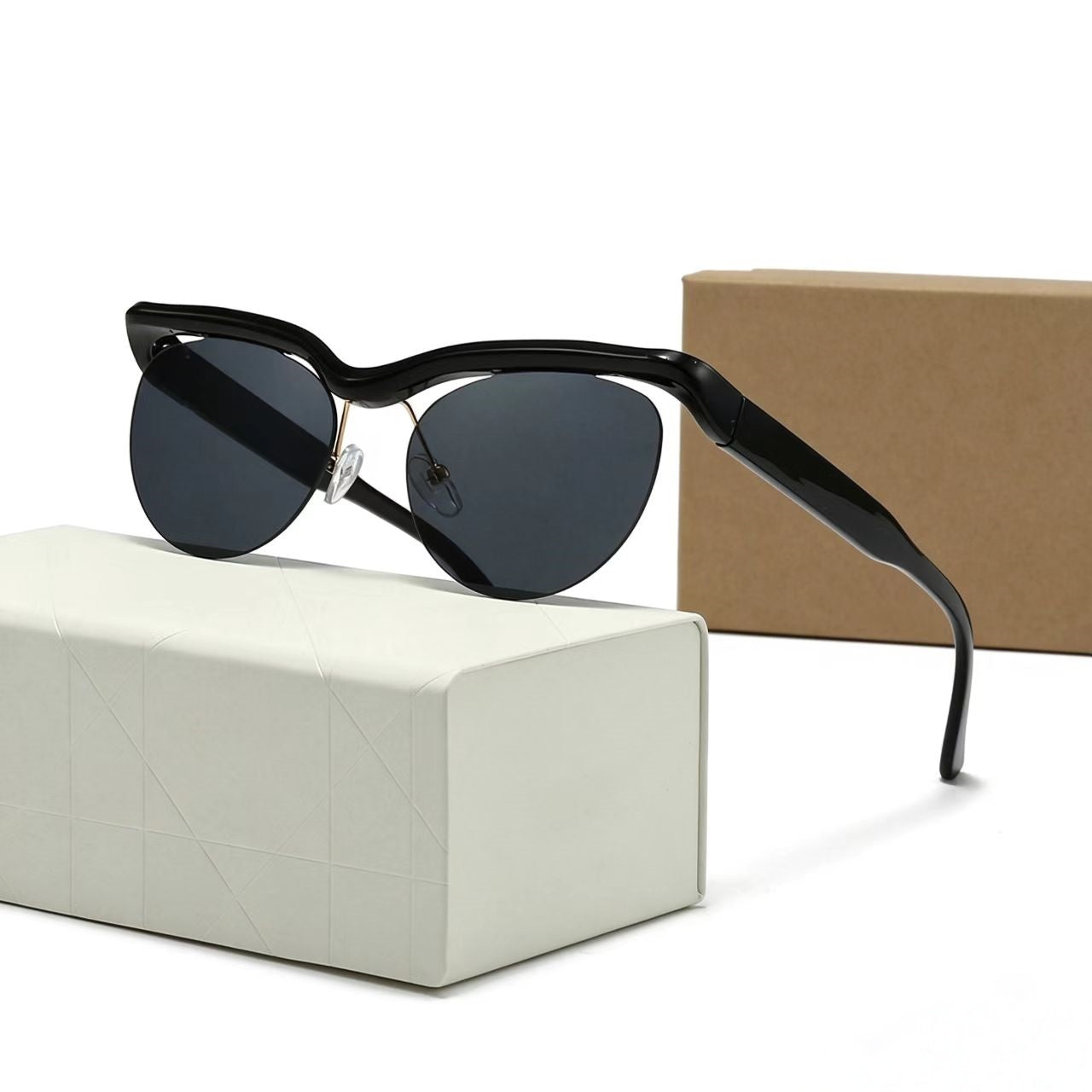 T588-1160 Elliptical personality sunglasses with large frame design