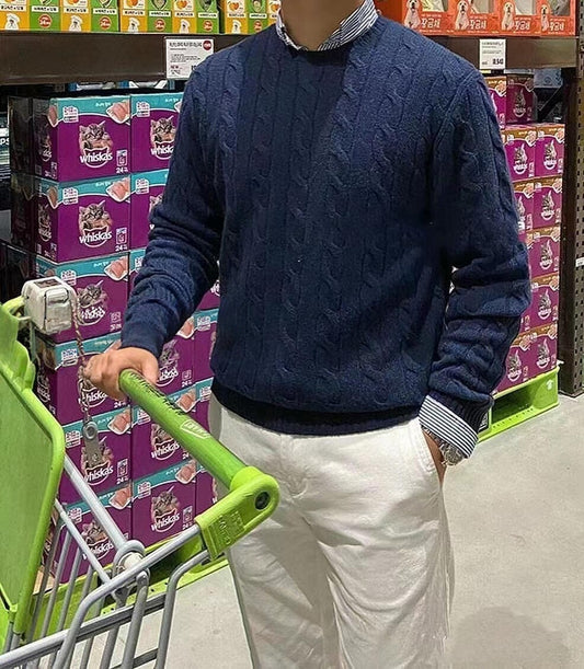 T588-877 Men's knitted sweater with long sleeves and loose fit