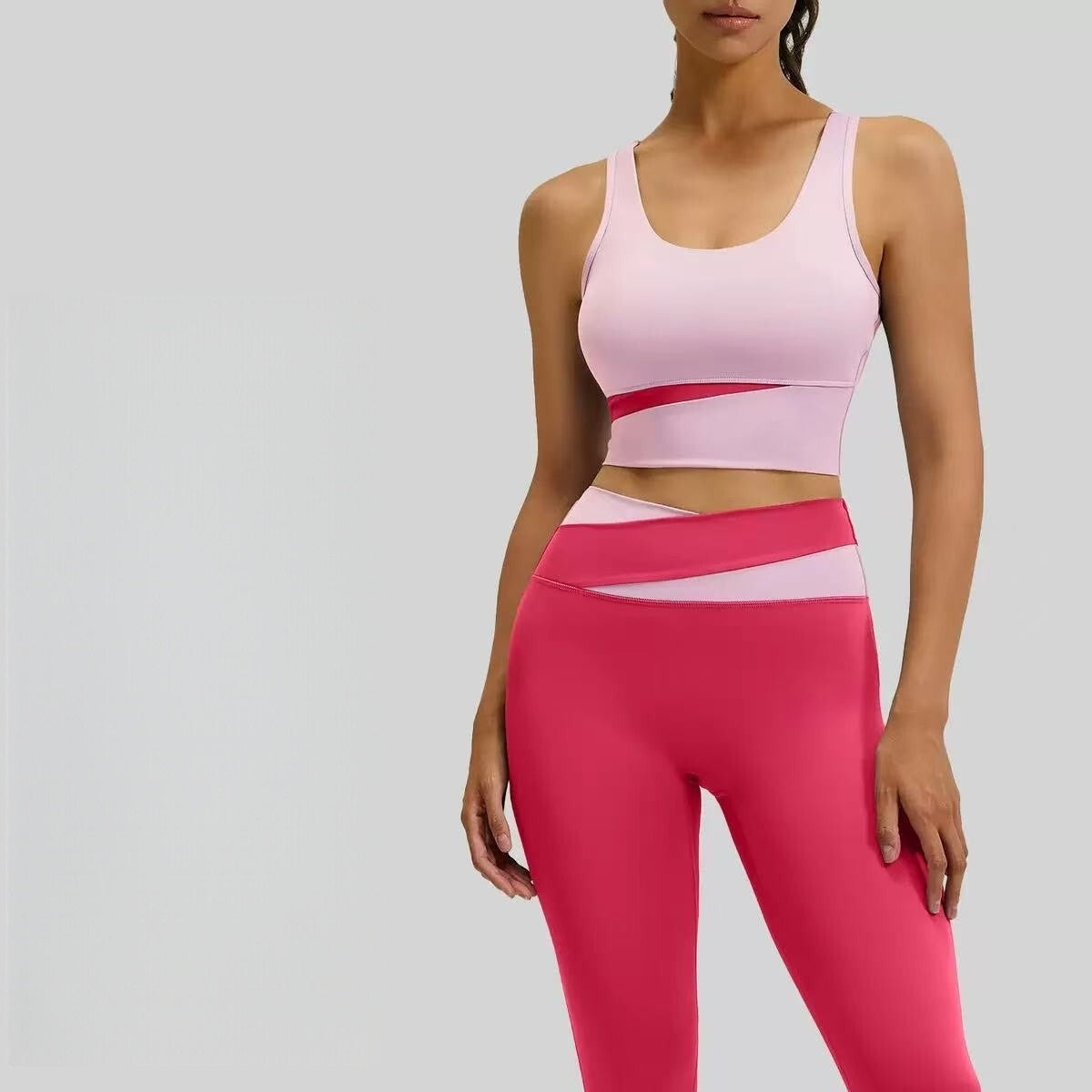 T588-1036  Sports suit with color blocking, high waist and slimming effect