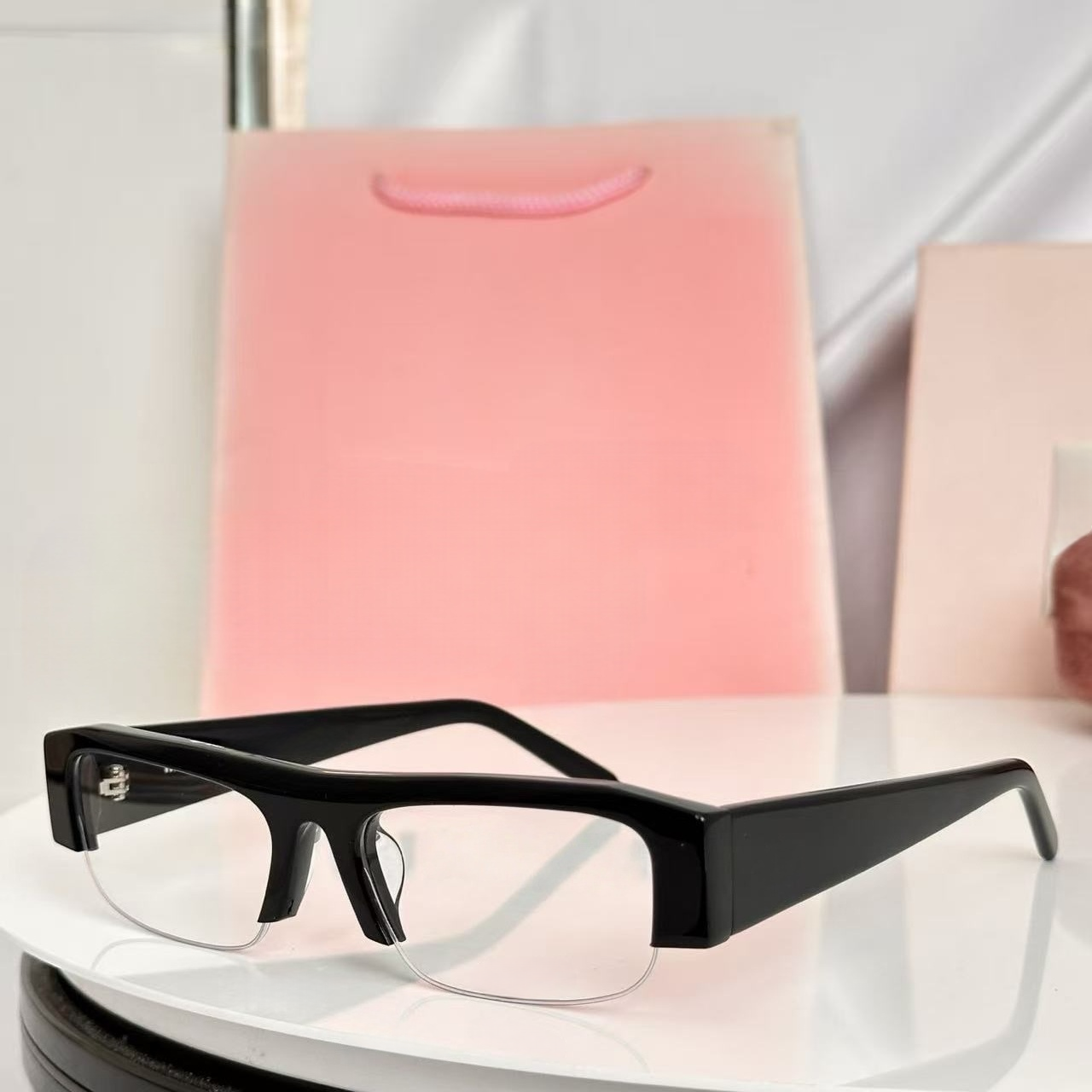 T588-1194   Light blocking, personalized, and versatile half frame glasses