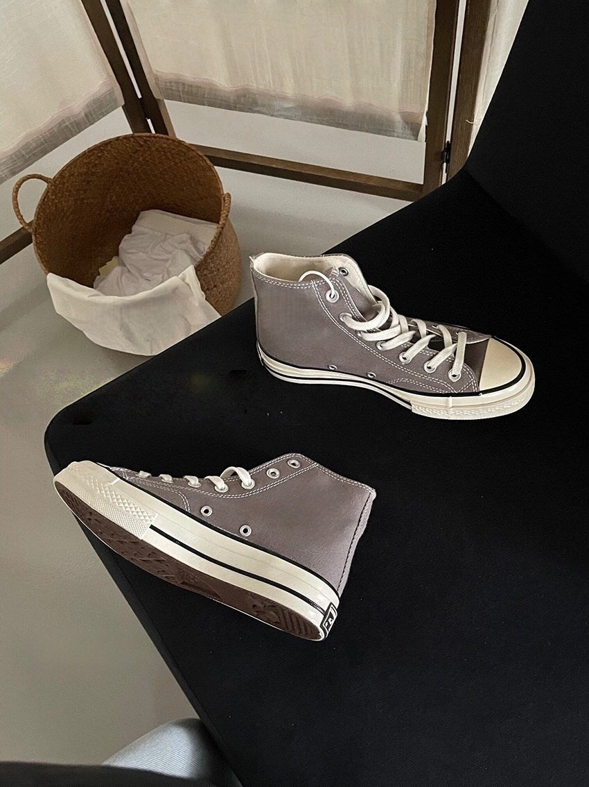 T588-870 Casual flat bottomed board shoes with high tops