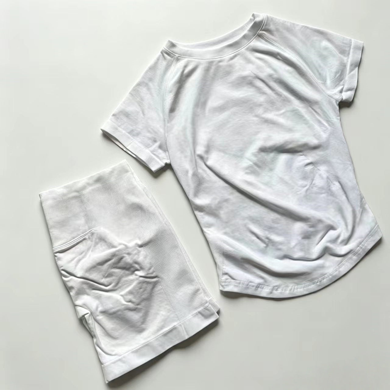 T588-1155 Breathable sports short sleeved shorts set, training exercise yoga fitness suit