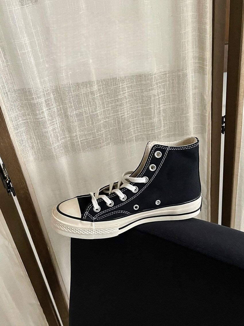 T588-870 Casual flat bottomed board shoes with high tops