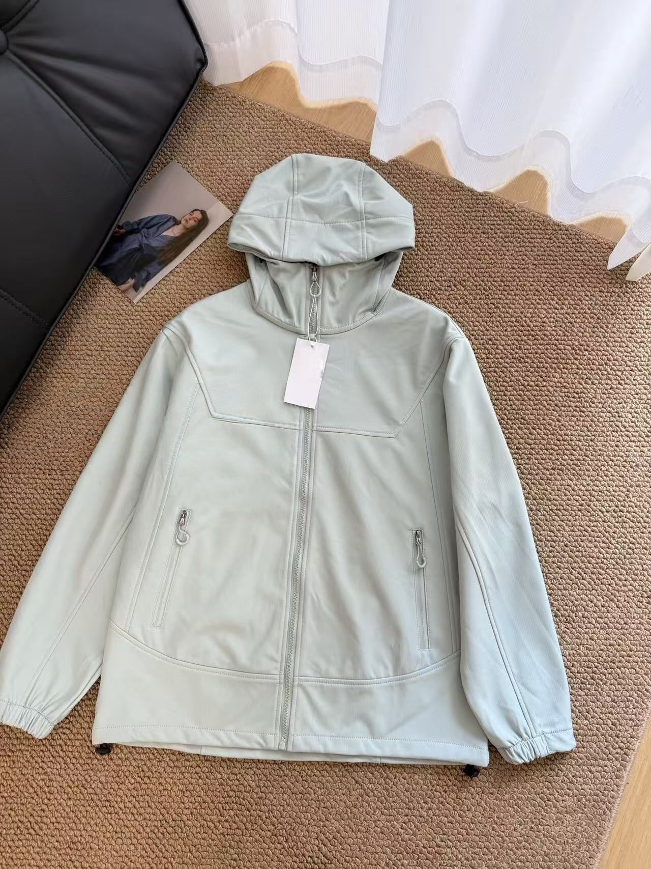 T588-698  long-sleeved coat 1688YF