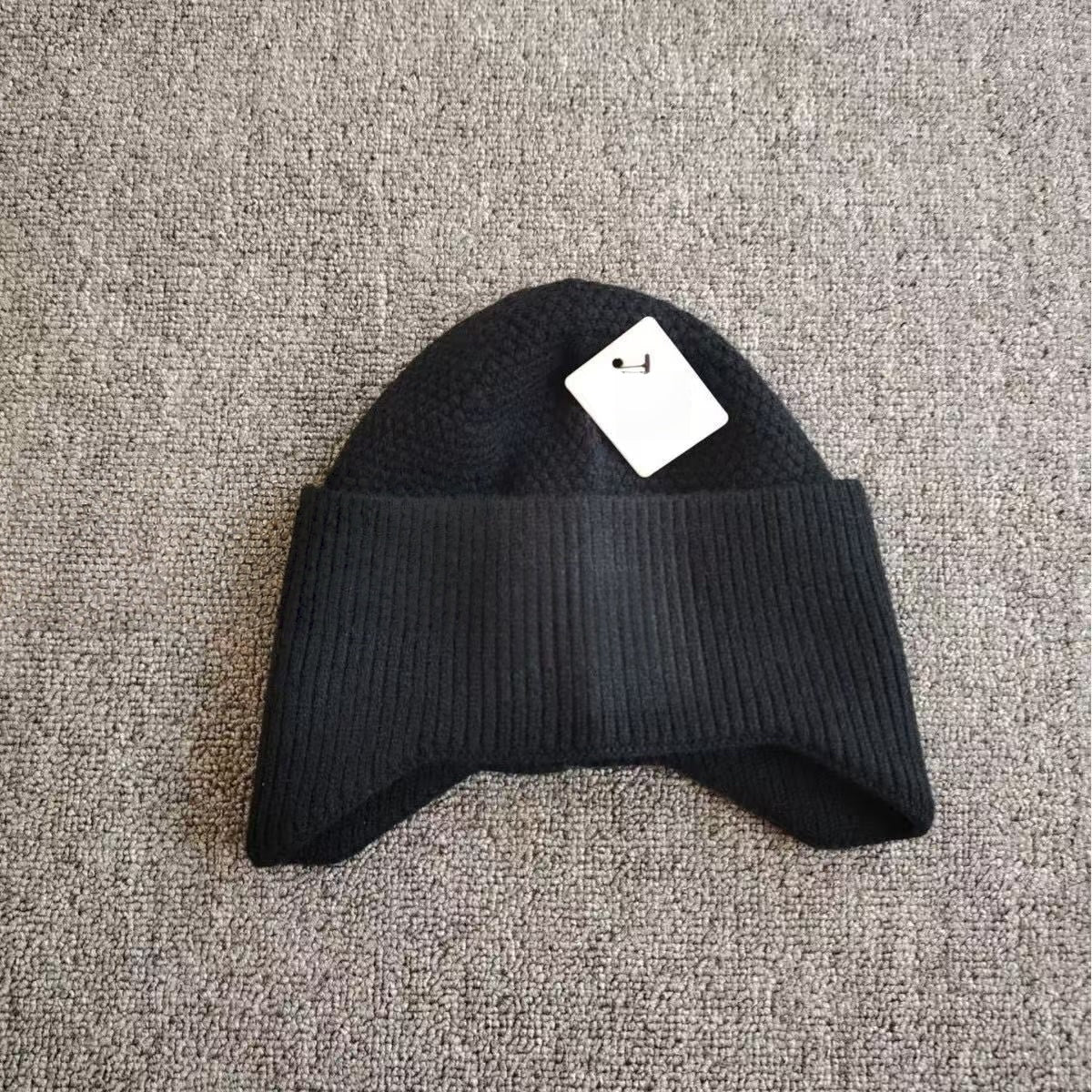 T588-798  Bestselling hats