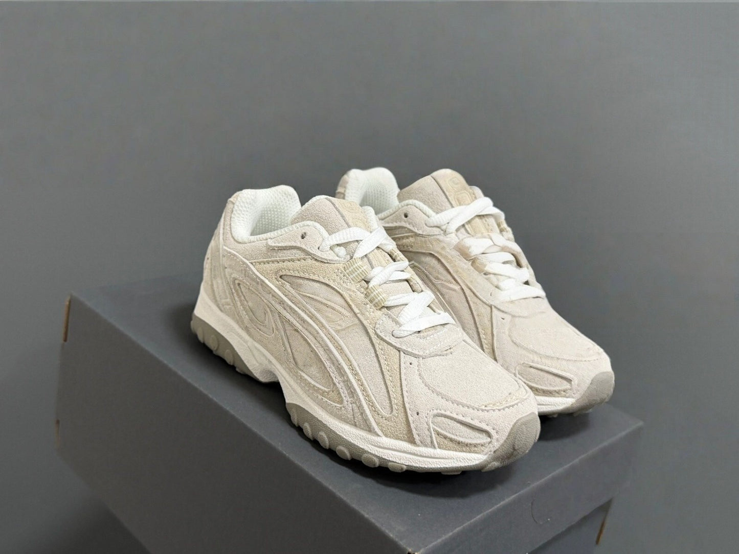 T588-760  Hot-selling shoes