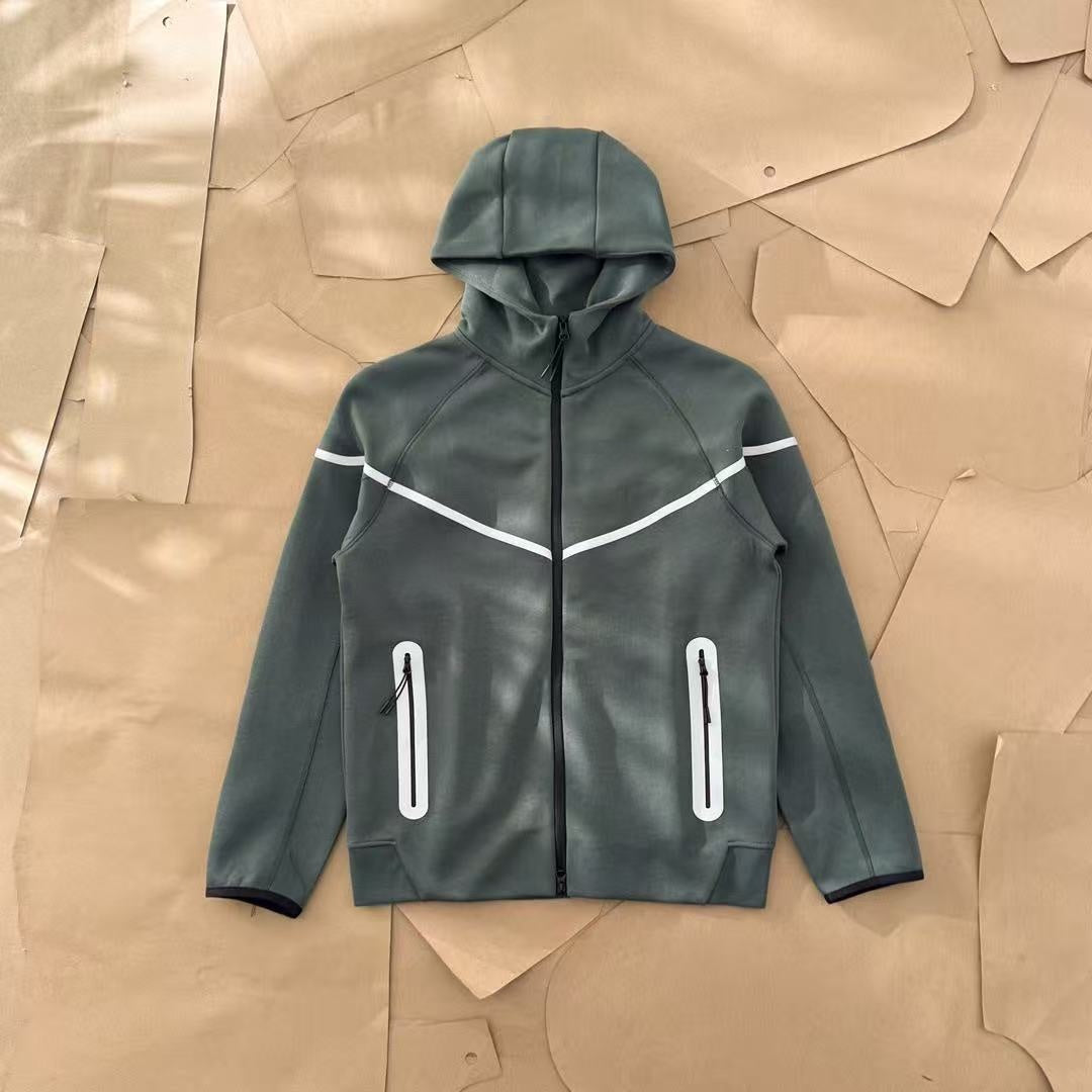 T588-882  Color blocked sports top hooded      only   top !!!