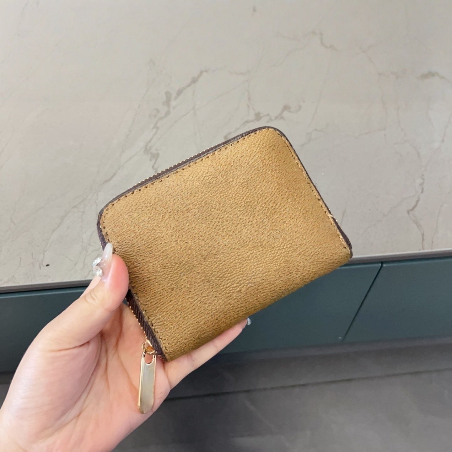 T588-806  Cowhide Color blocked Backpack 3-Piece Set