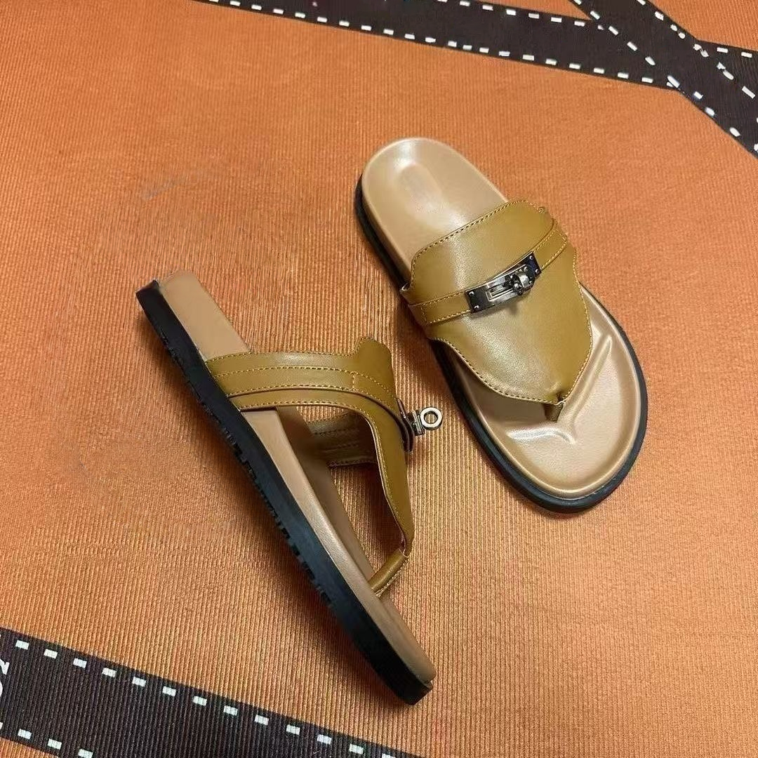 T588-1249 Clip on slippers, retro casual sandals for wearing outside