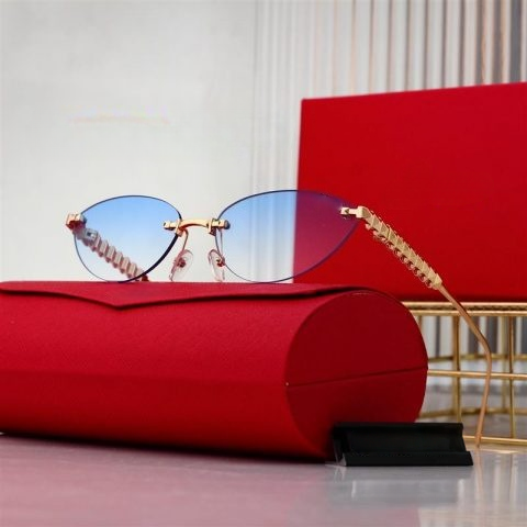 T588-1240  Light blocking personalized sunglasses that are versatile