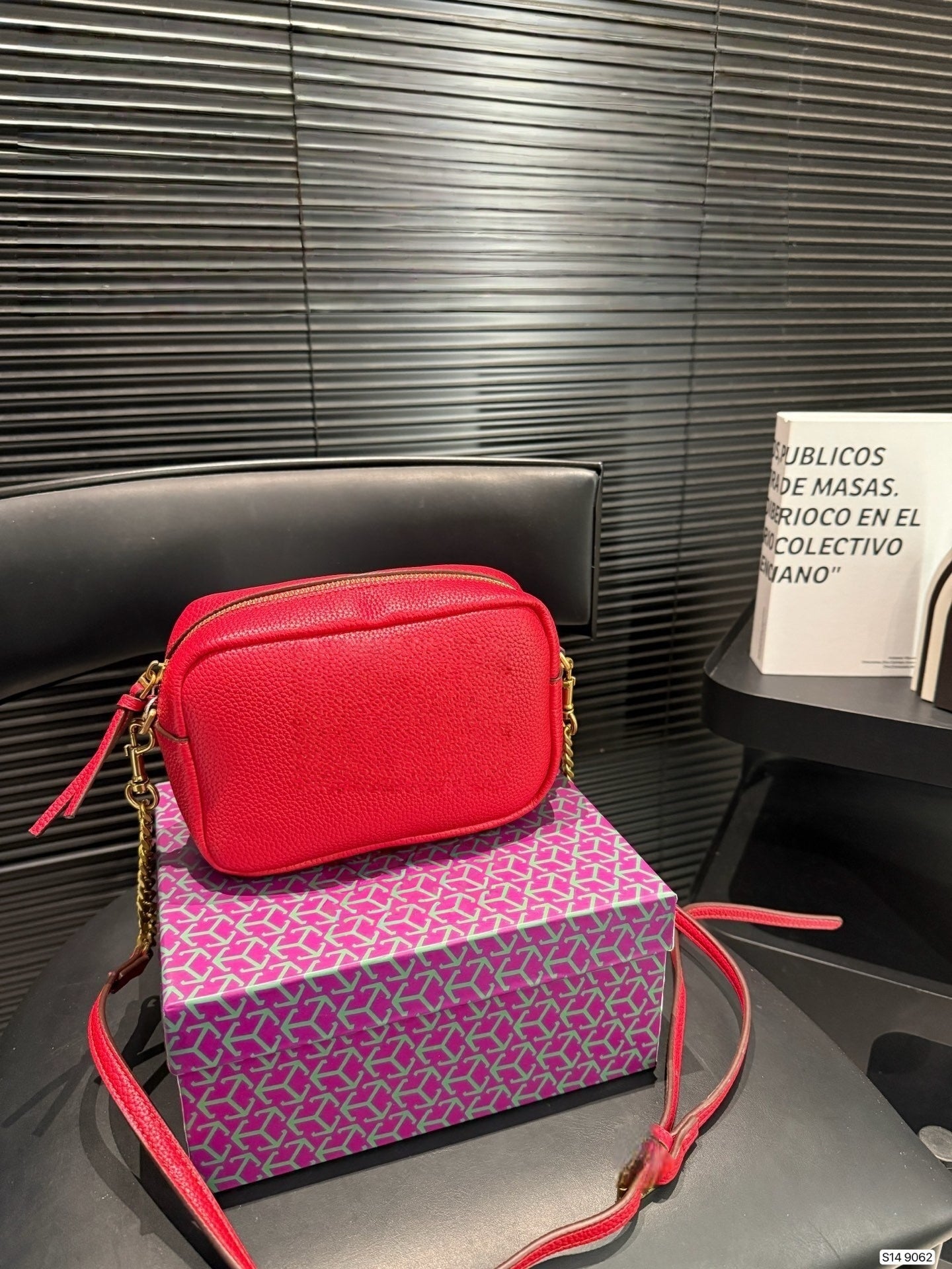 T588-778   Hot-selling bags