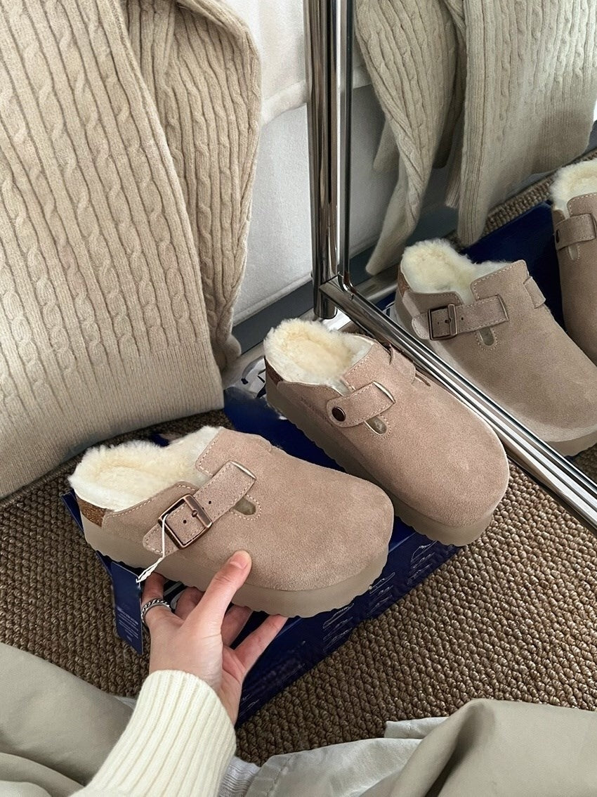 T588-801  Bestselling shoes