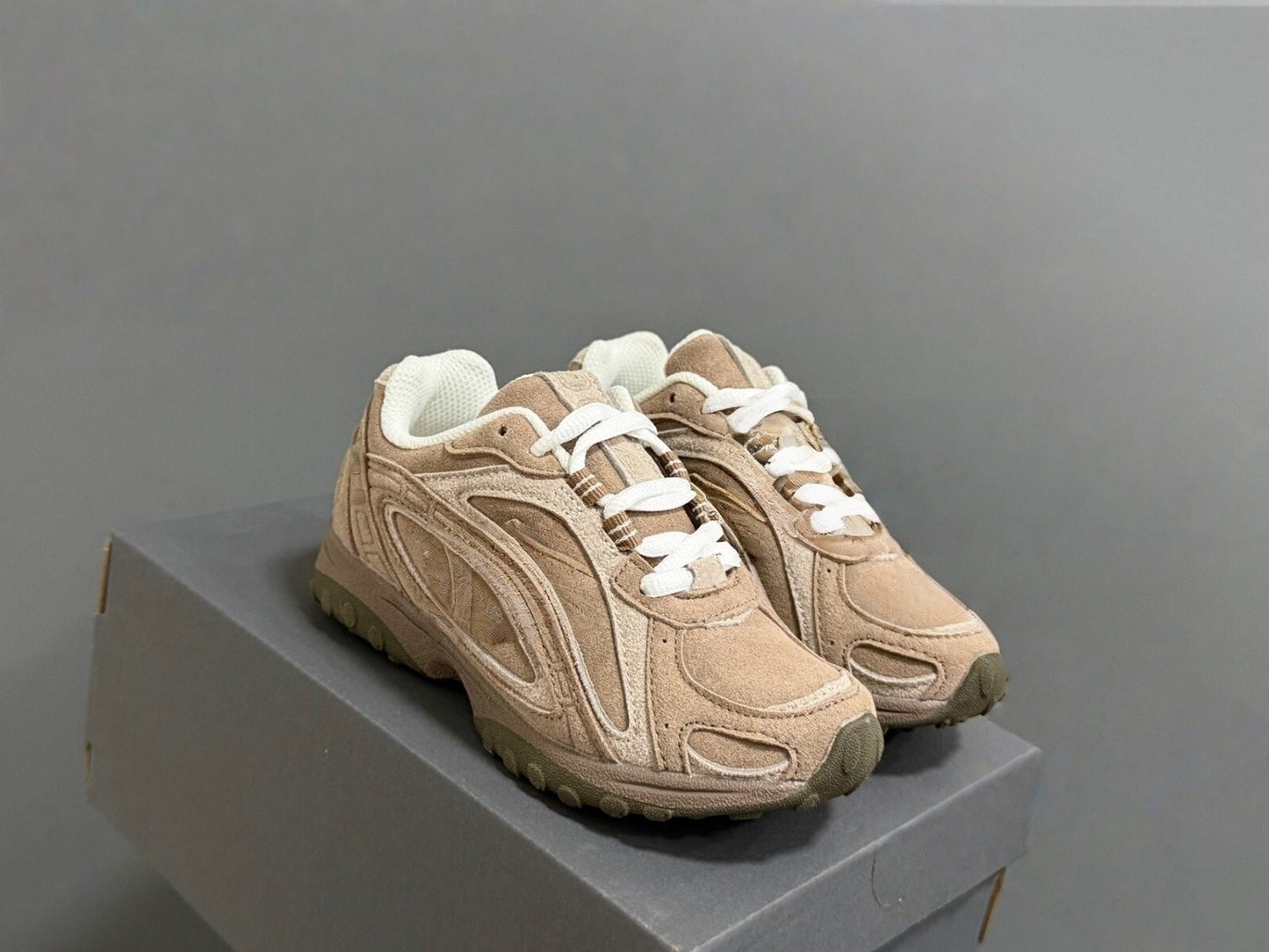 T588-760  Hot-selling shoes