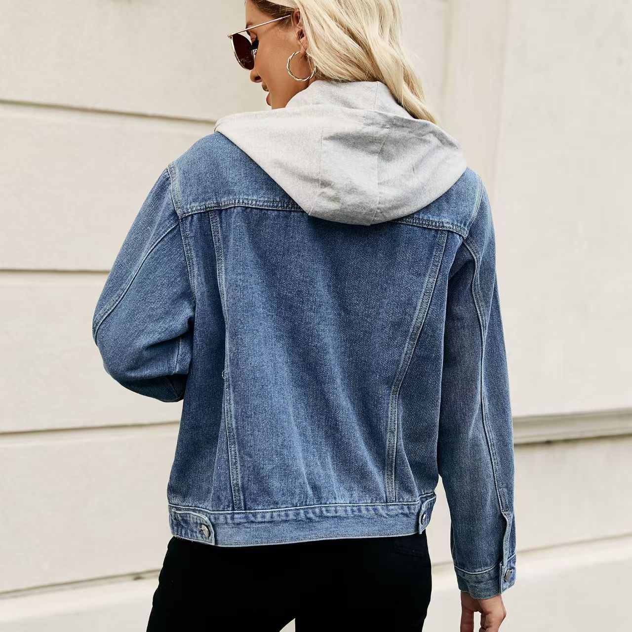 T588-782 Women's outerwear short denim