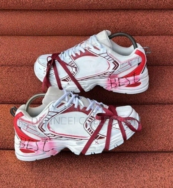 T588-802  Sports running breathable retro shoes