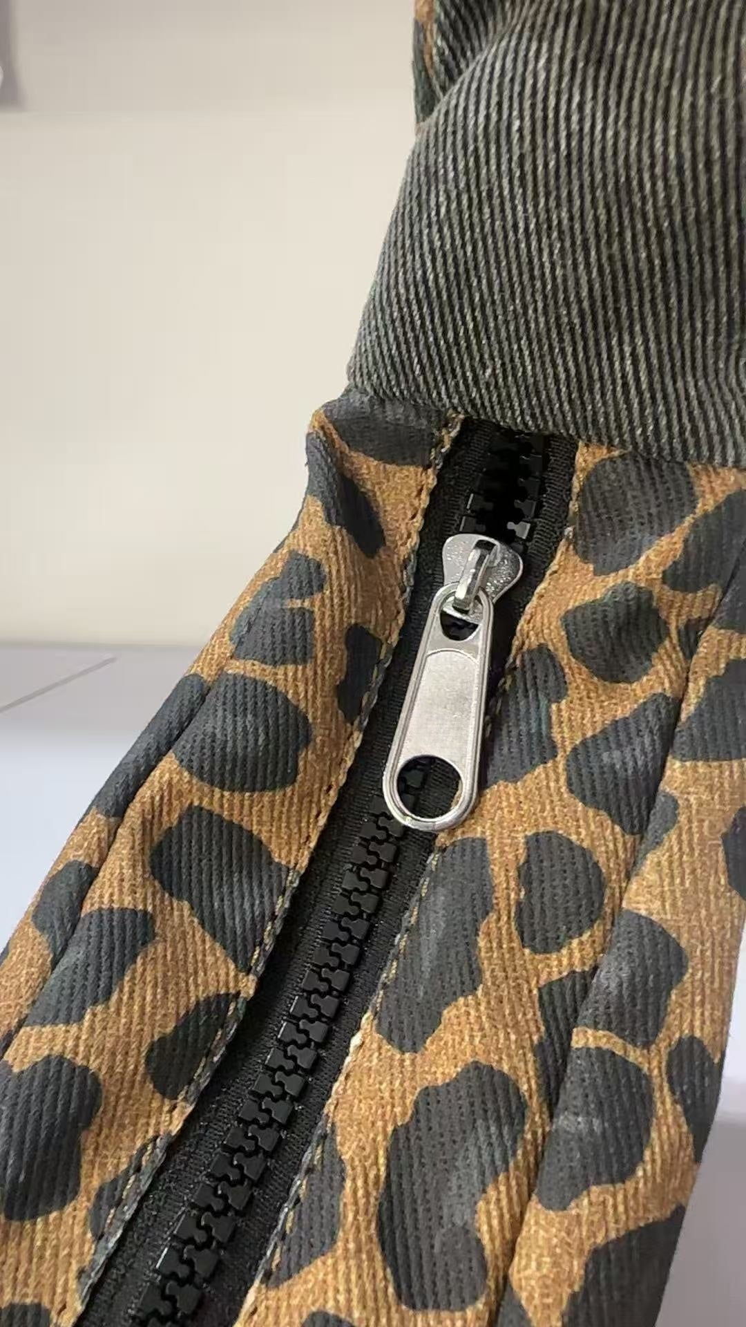 T588-836 Single shoulder portable sports bag